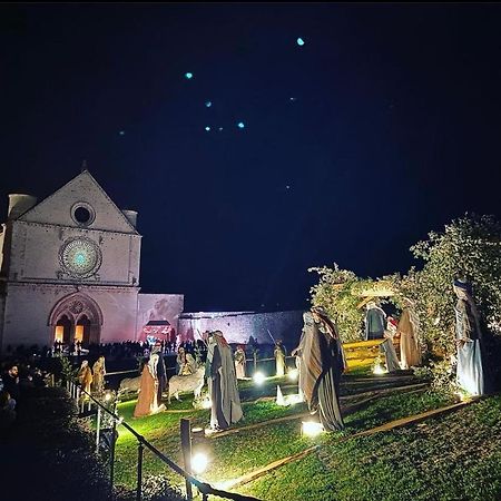 Francesco House Family Lejlighed Assisi Eksteriør billede